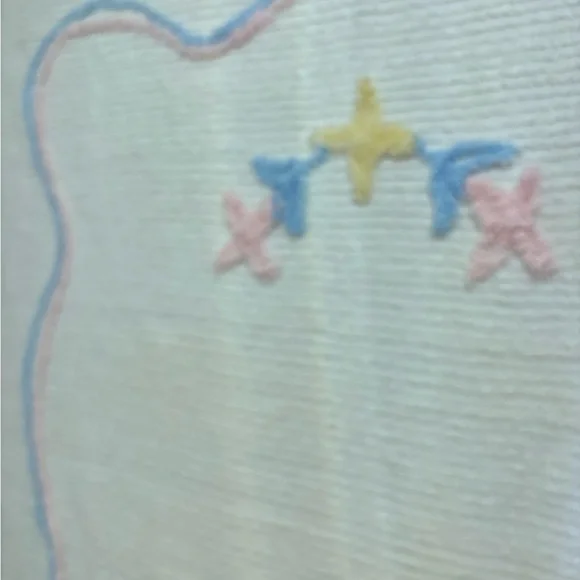 Vintage EUC chenille baby blanket/crib spread